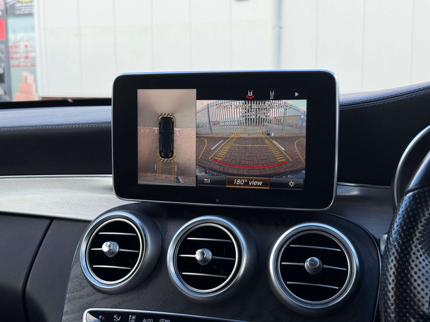 Used Mercedes-Benz C Class 2018 for sale - 77581089: Photo 13