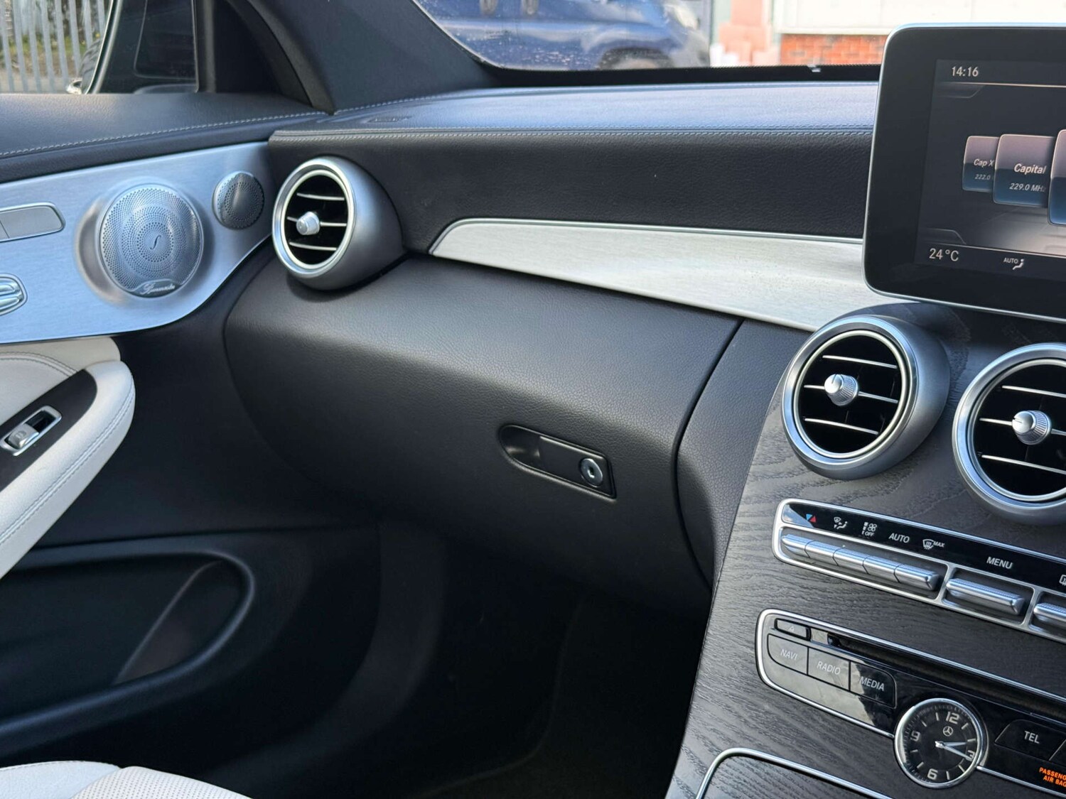 Used Mercedes-Benz C Class 2018 for sale - 77581089: Photo 23