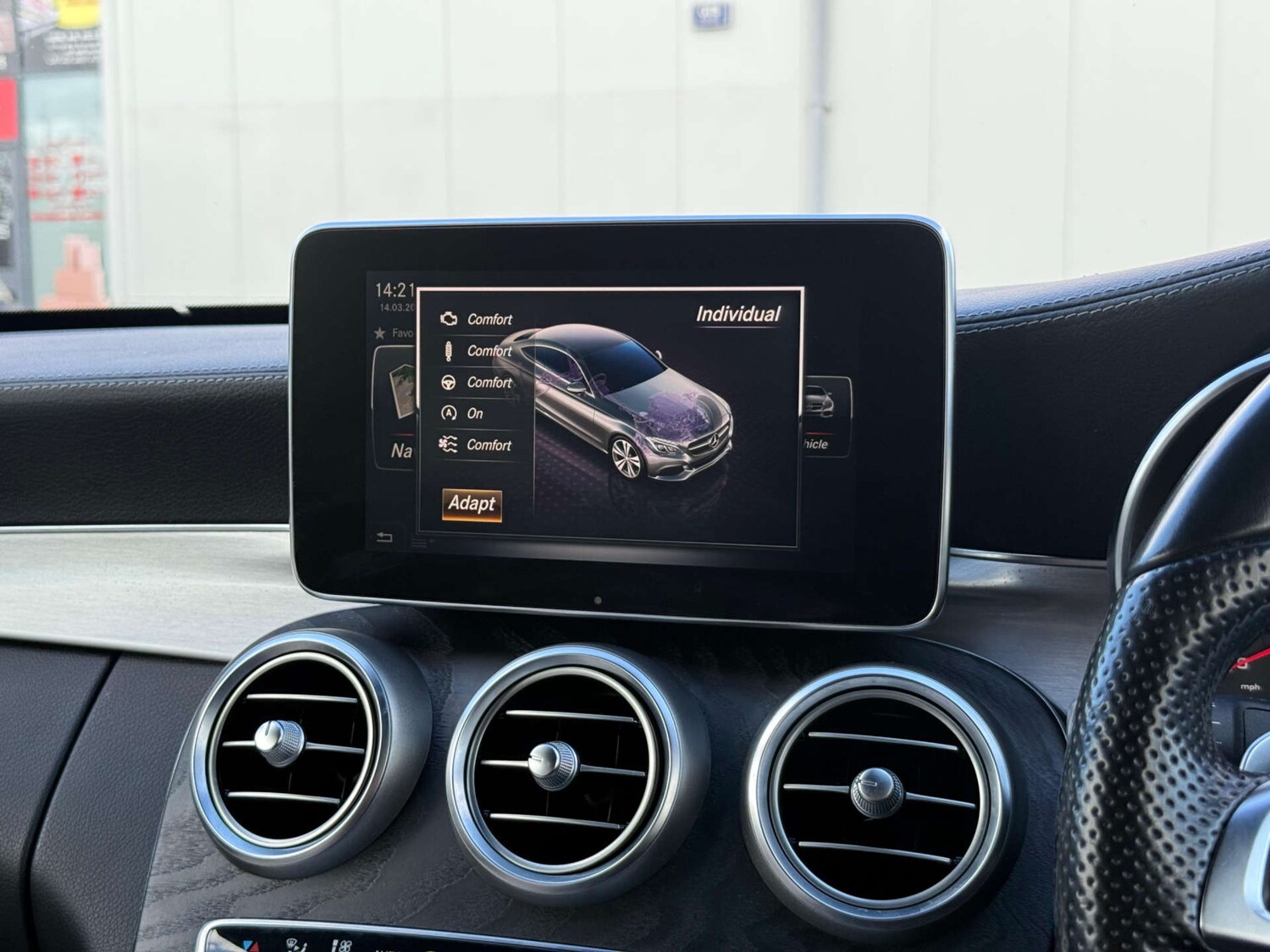 Used Mercedes-Benz C Class 2018 for sale - 77581089: Photo 46