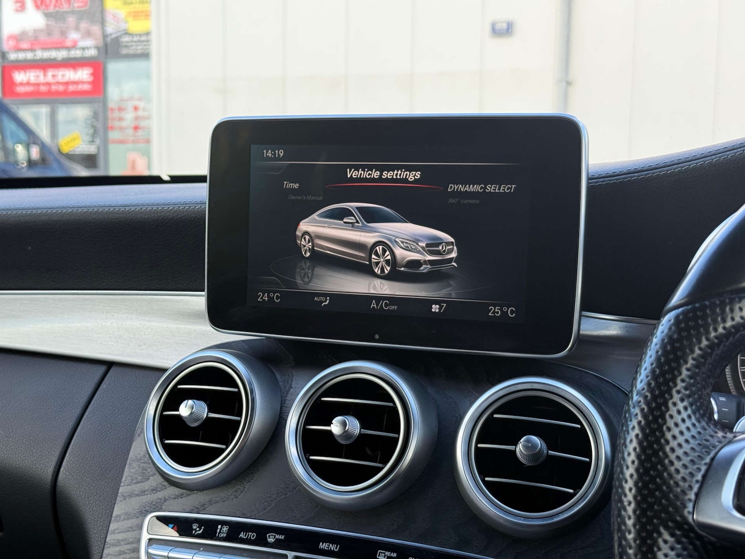 Used Mercedes-Benz C Class 2018 for sale - 77581089: Photo 56