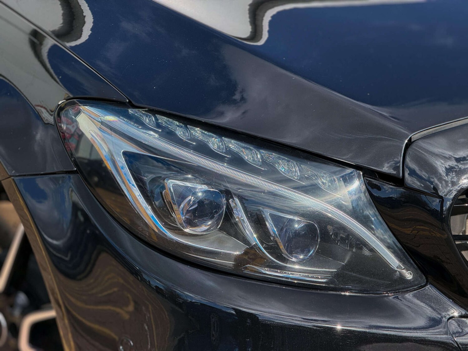 Used Mercedes-Benz C Class 2018 for sale - 77581089: Photo 77