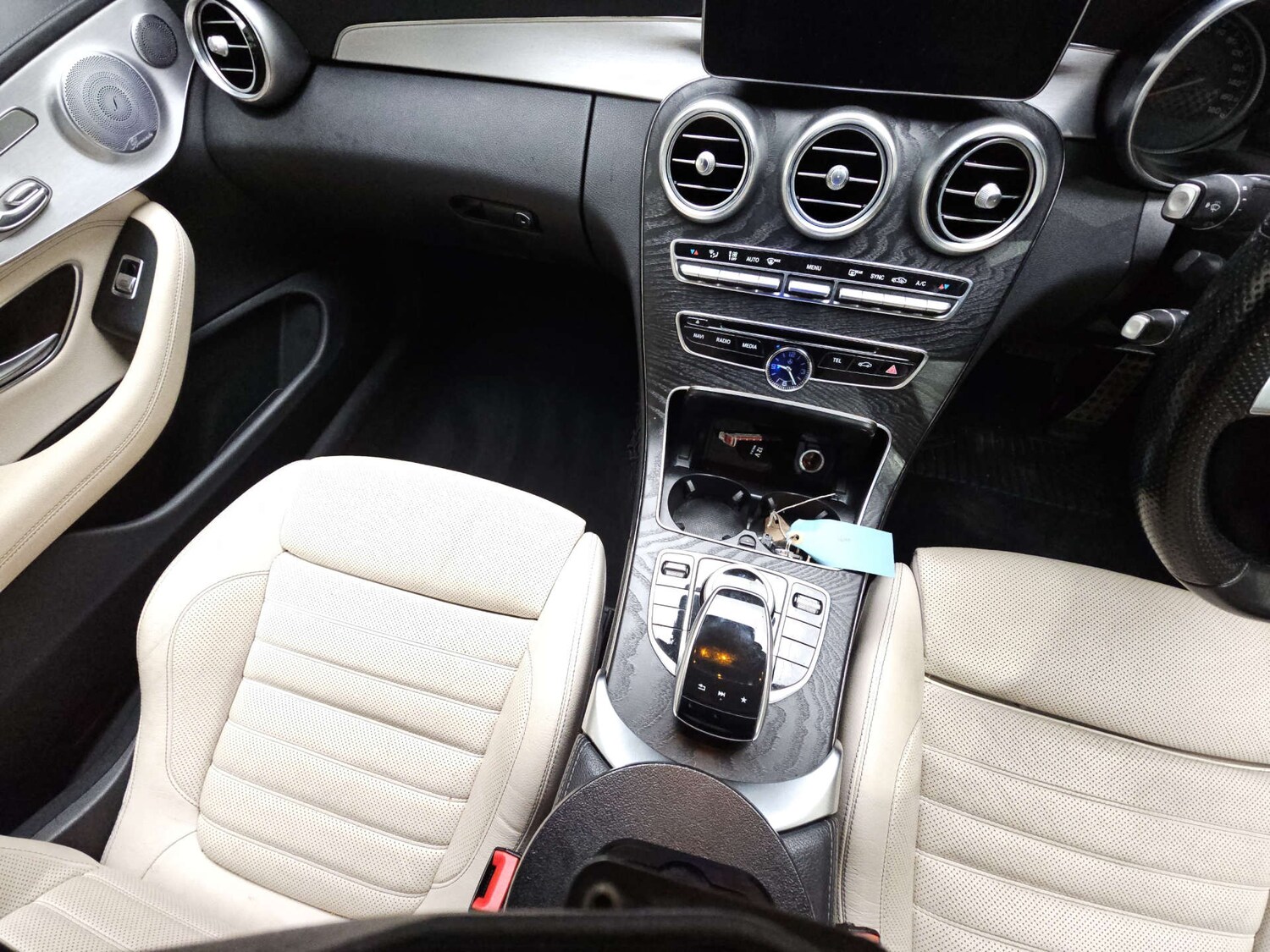 Used Mercedes-Benz C Class 2018 for sale - 77581089: Photo 9