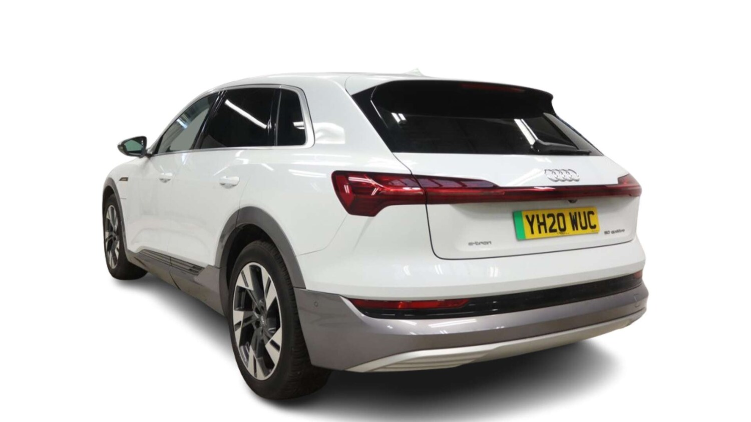 Used Audi e-tron 2020 for sale - 77998537: Photo 3