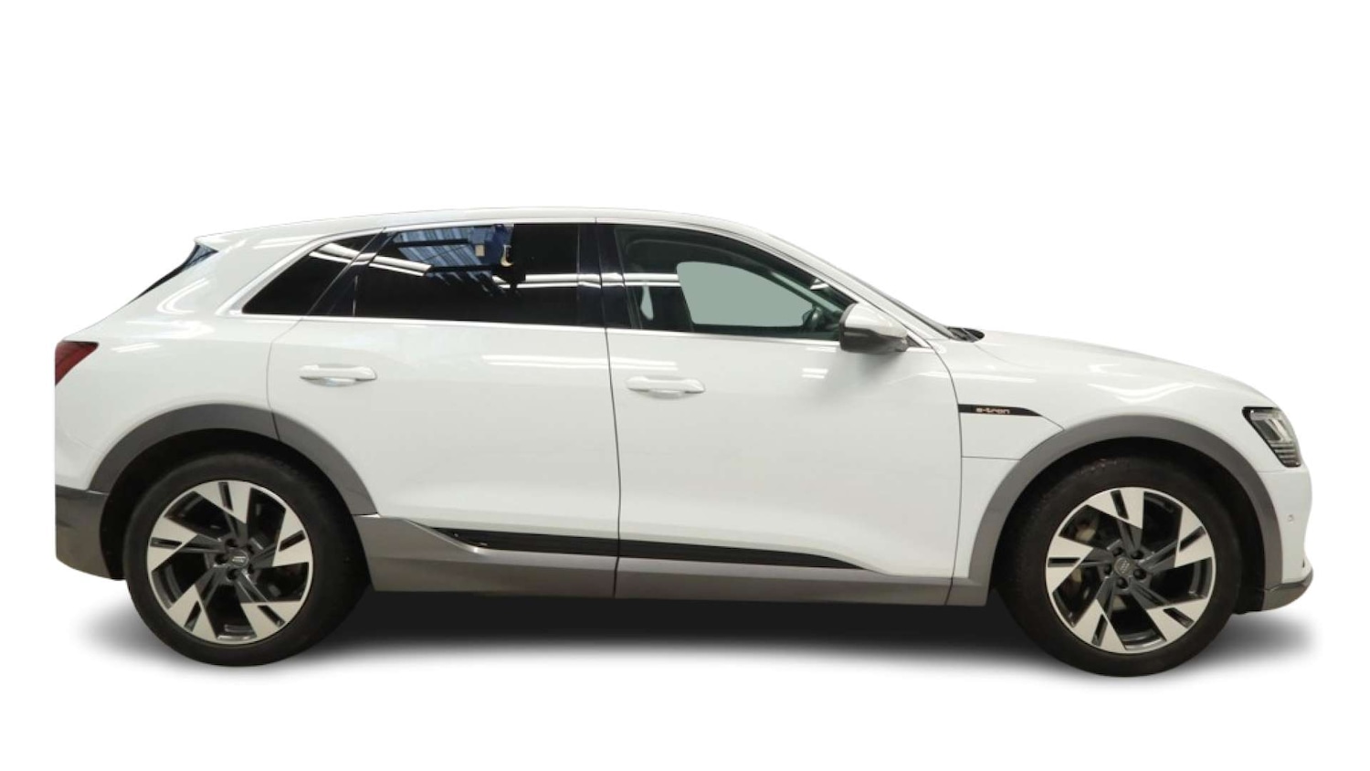 Used Audi e-tron 2020 for sale - 77998537: Photo 5