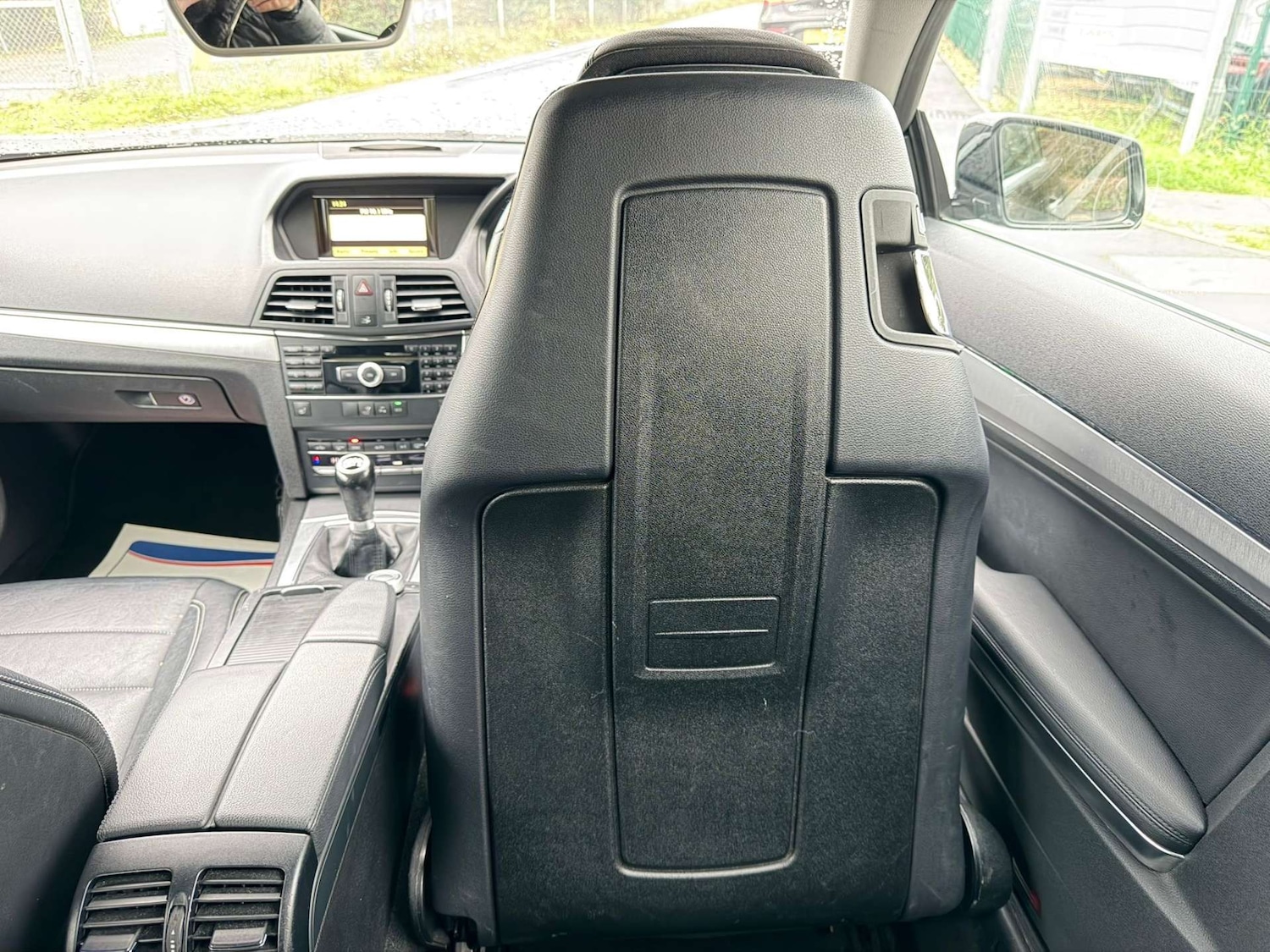 Used Mercedes-Benz E Class 2011 for sale - 77437453: Photo 23