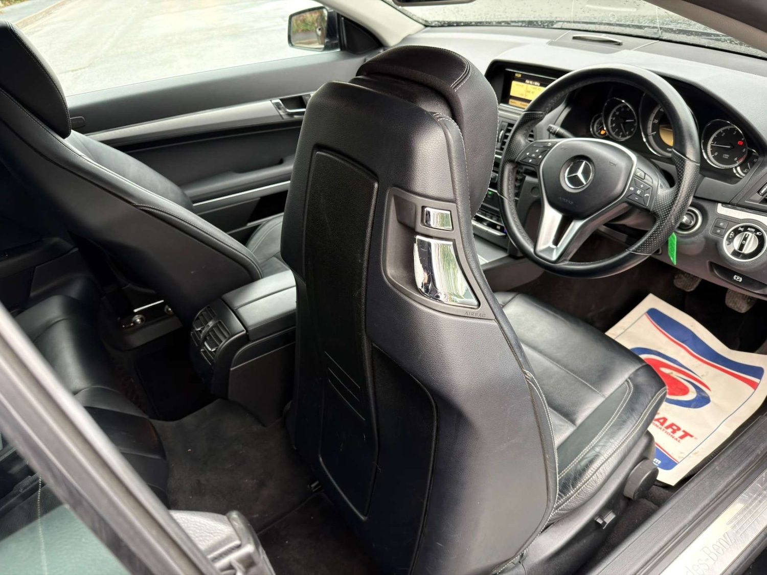 Used Mercedes-Benz E Class 2011 for sale - 77437453: Photo 24