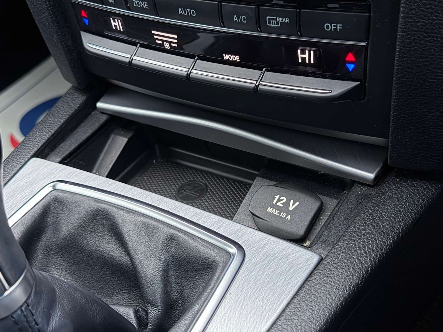 Used Mercedes-Benz E Class 2011 for sale - 77437453: Photo 33