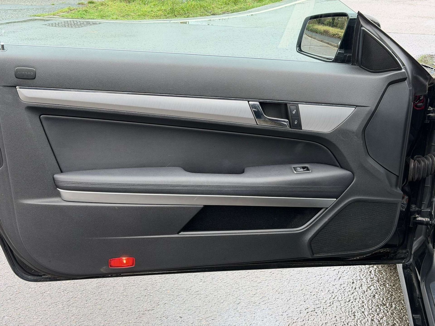 Used Mercedes-Benz E Class 2011 for sale - 77437453: Photo 42