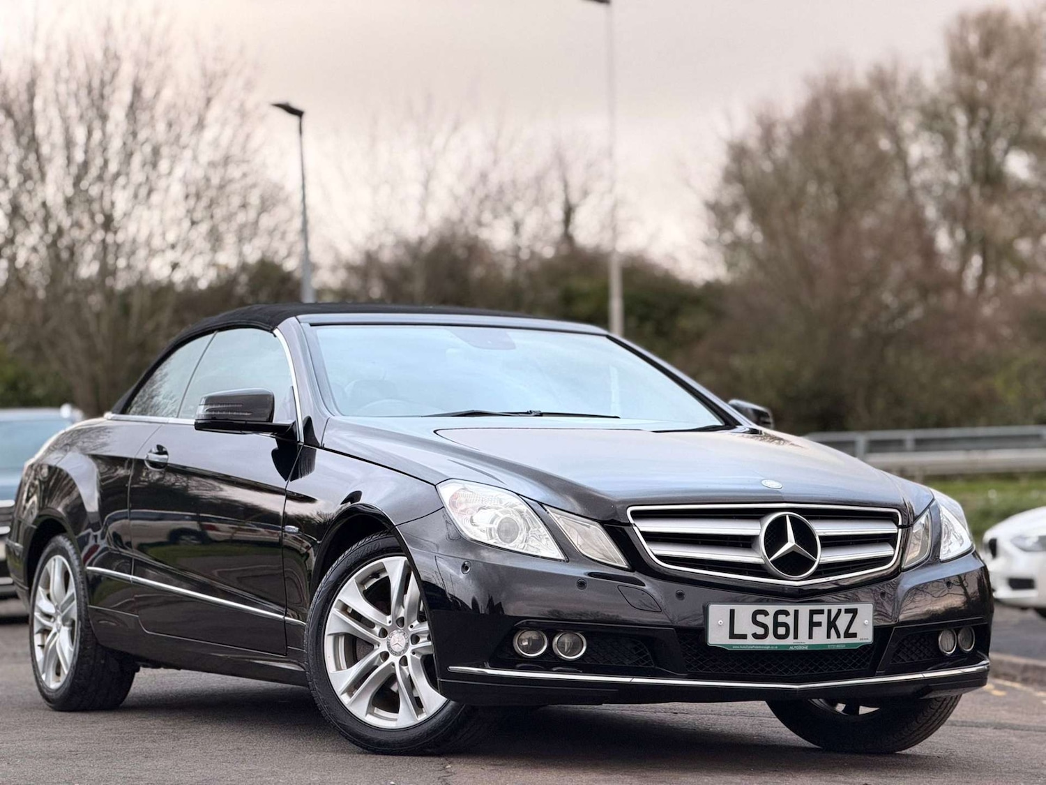 Used Mercedes-Benz E Class 2011 for sale - 77437453: Photo 7
