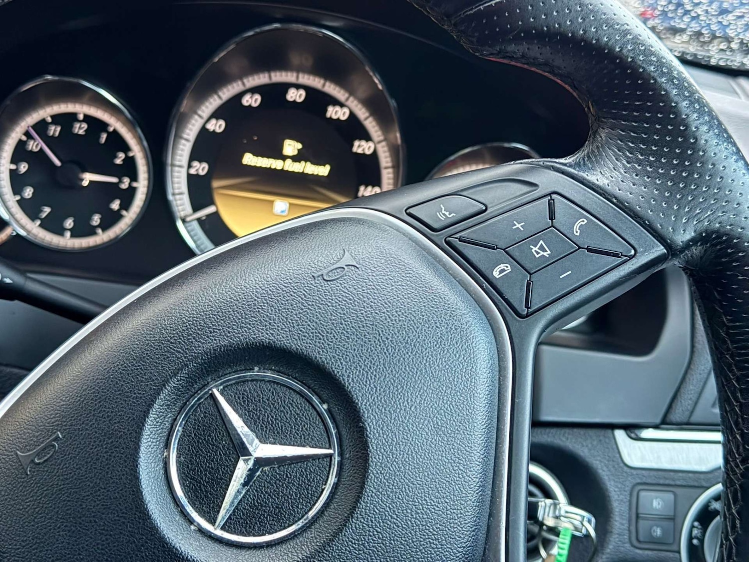 Used Mercedes-Benz E Class 2011 for sale - 77437453: Photo 82