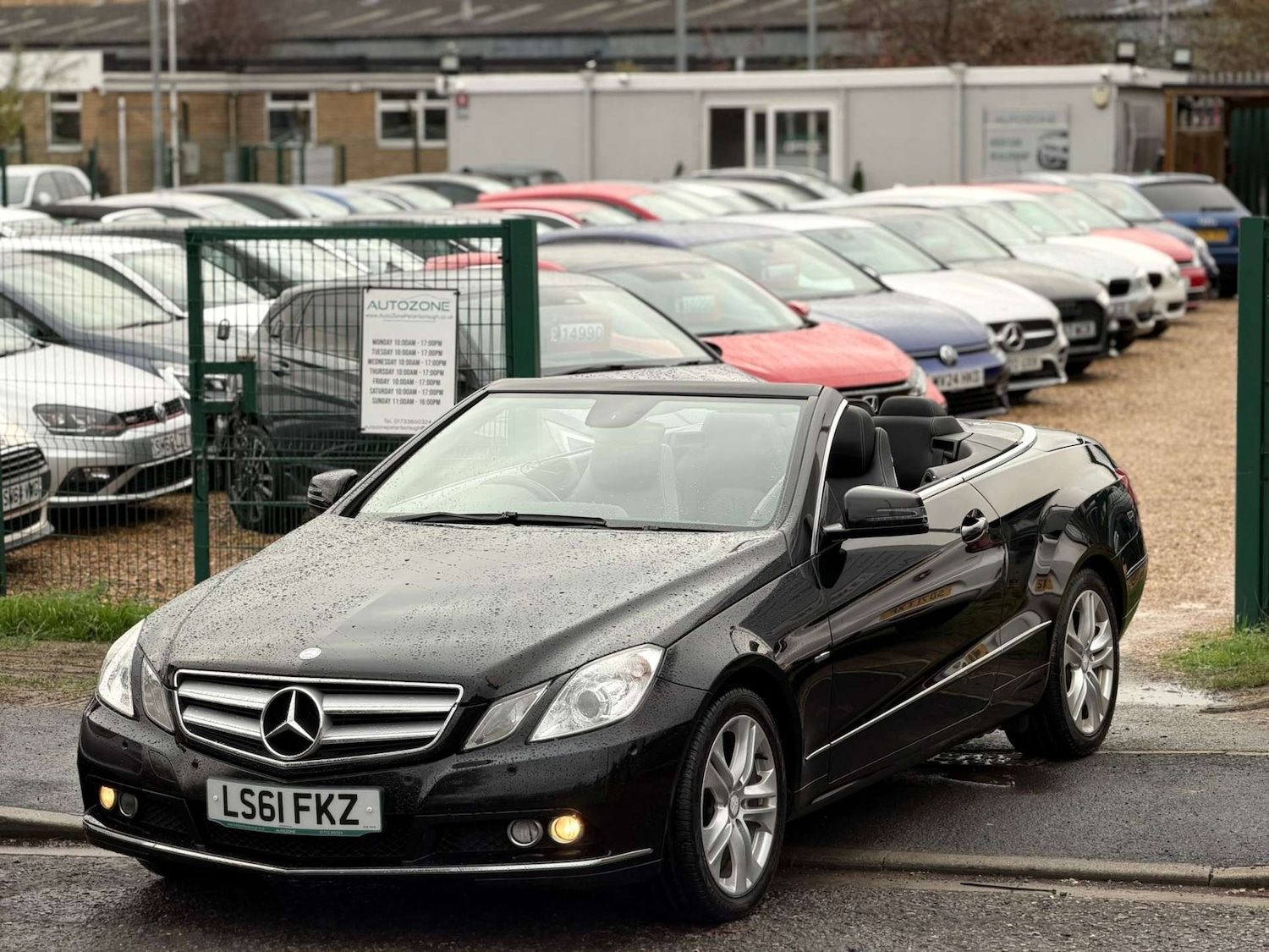 Used Mercedes-Benz E Class 2011 for sale - 77437453: Photo 9