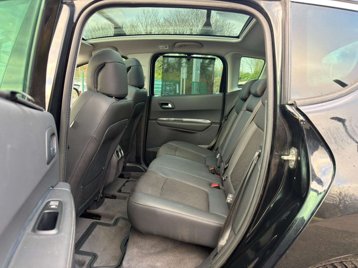 Used Peugeot 3008 2014 for sale - 77437572: Photo 29