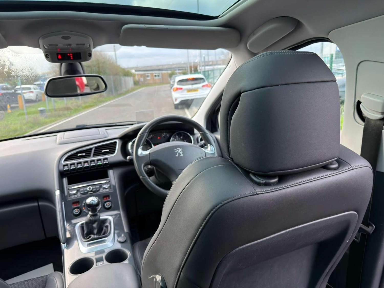 Used Peugeot 3008 2014 for sale - 77437572: Photo 61