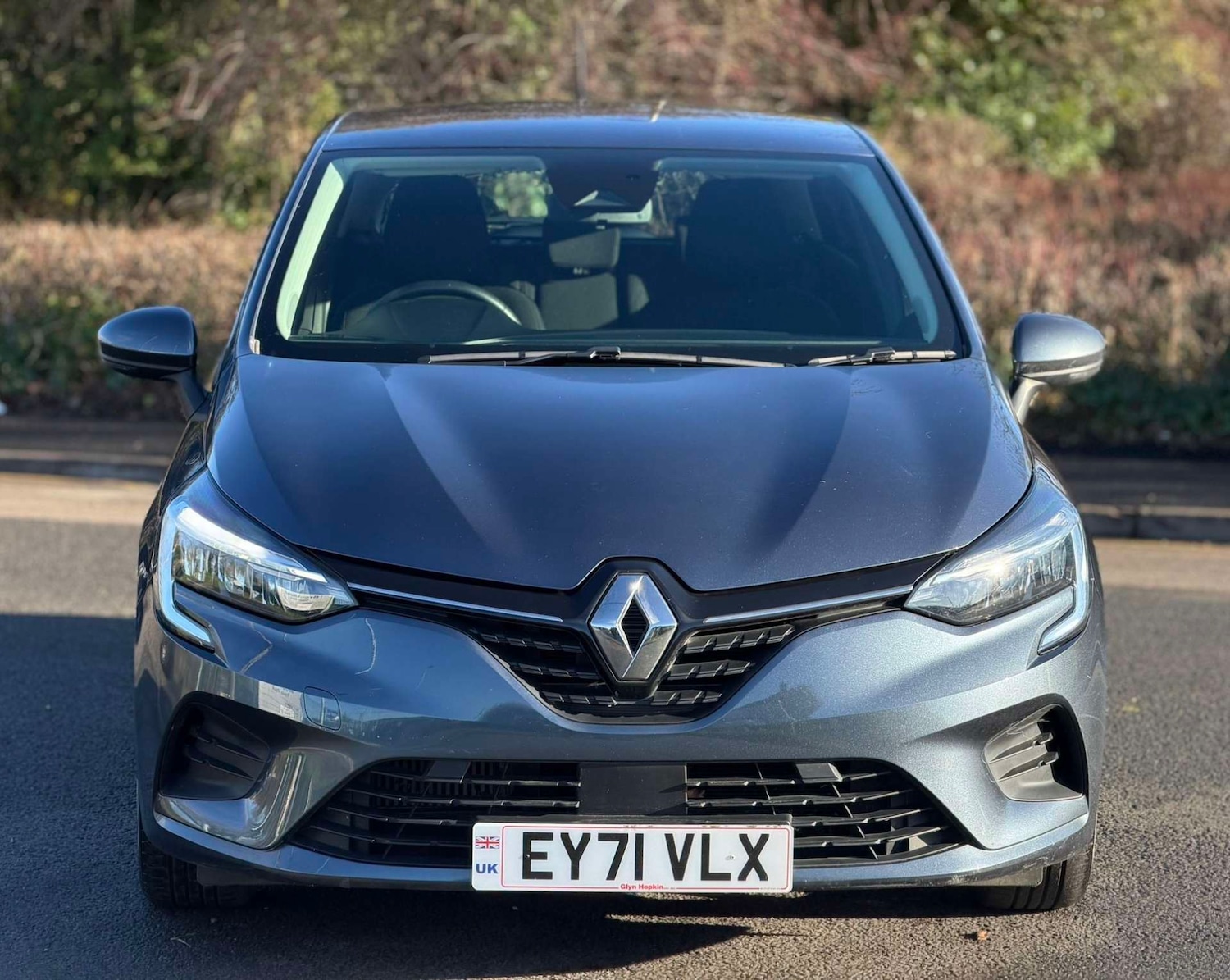 Used Renault Clio 2021 for sale - 77437702: Photo 2