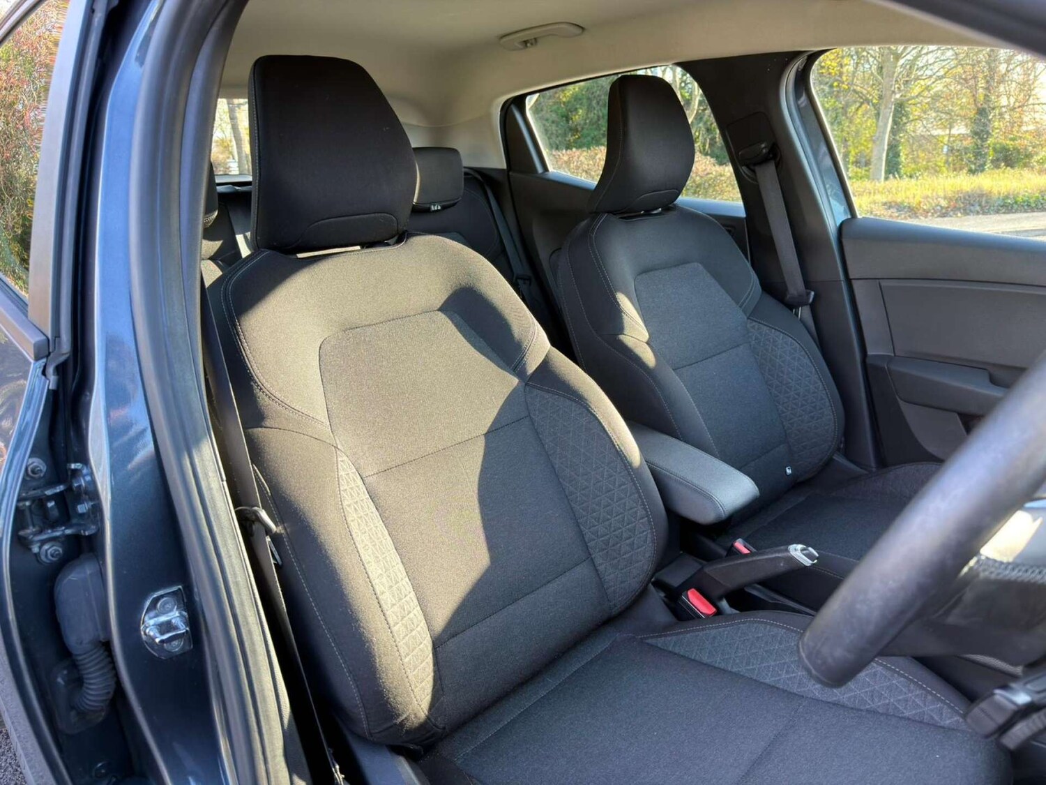 Used Renault Clio 2021 for sale - 77437702: Photo 30