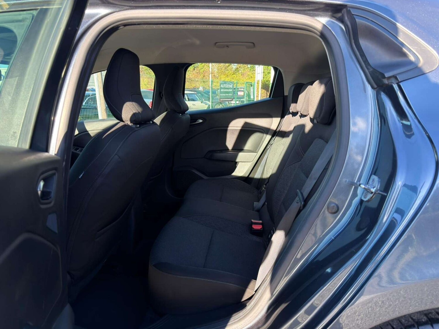 Used Renault Clio 2021 for sale - 77437702: Photo 34