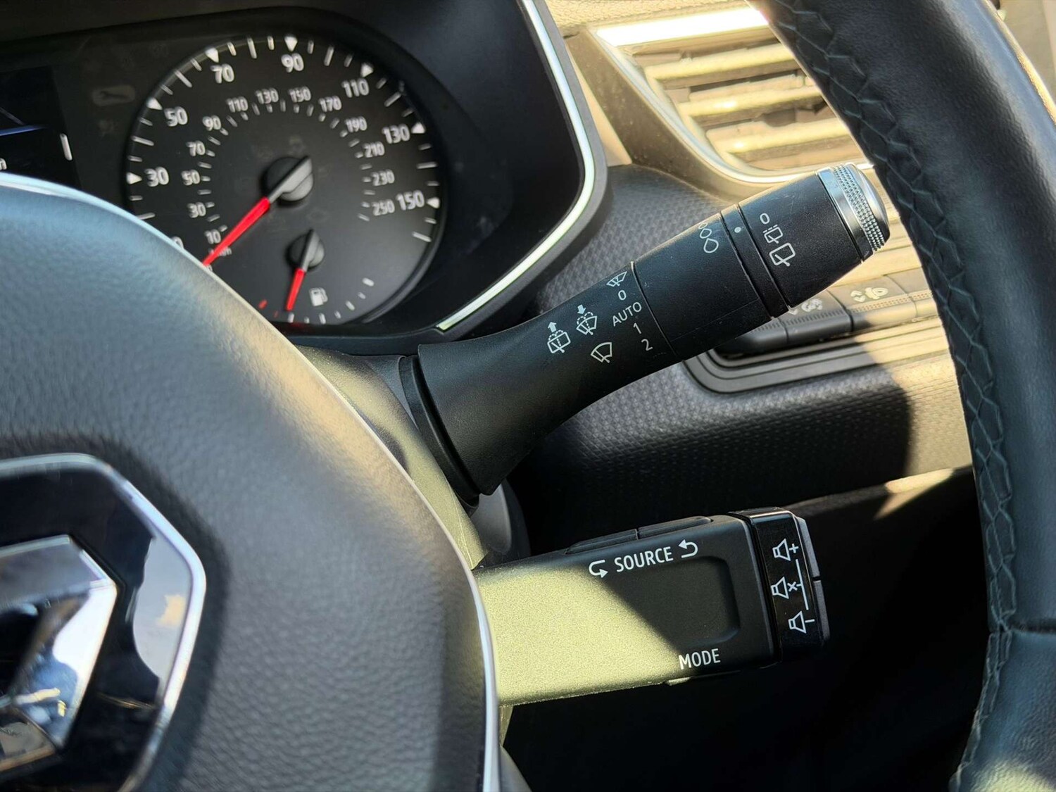 Used Renault Clio 2021 for sale - 77437702: Photo 45