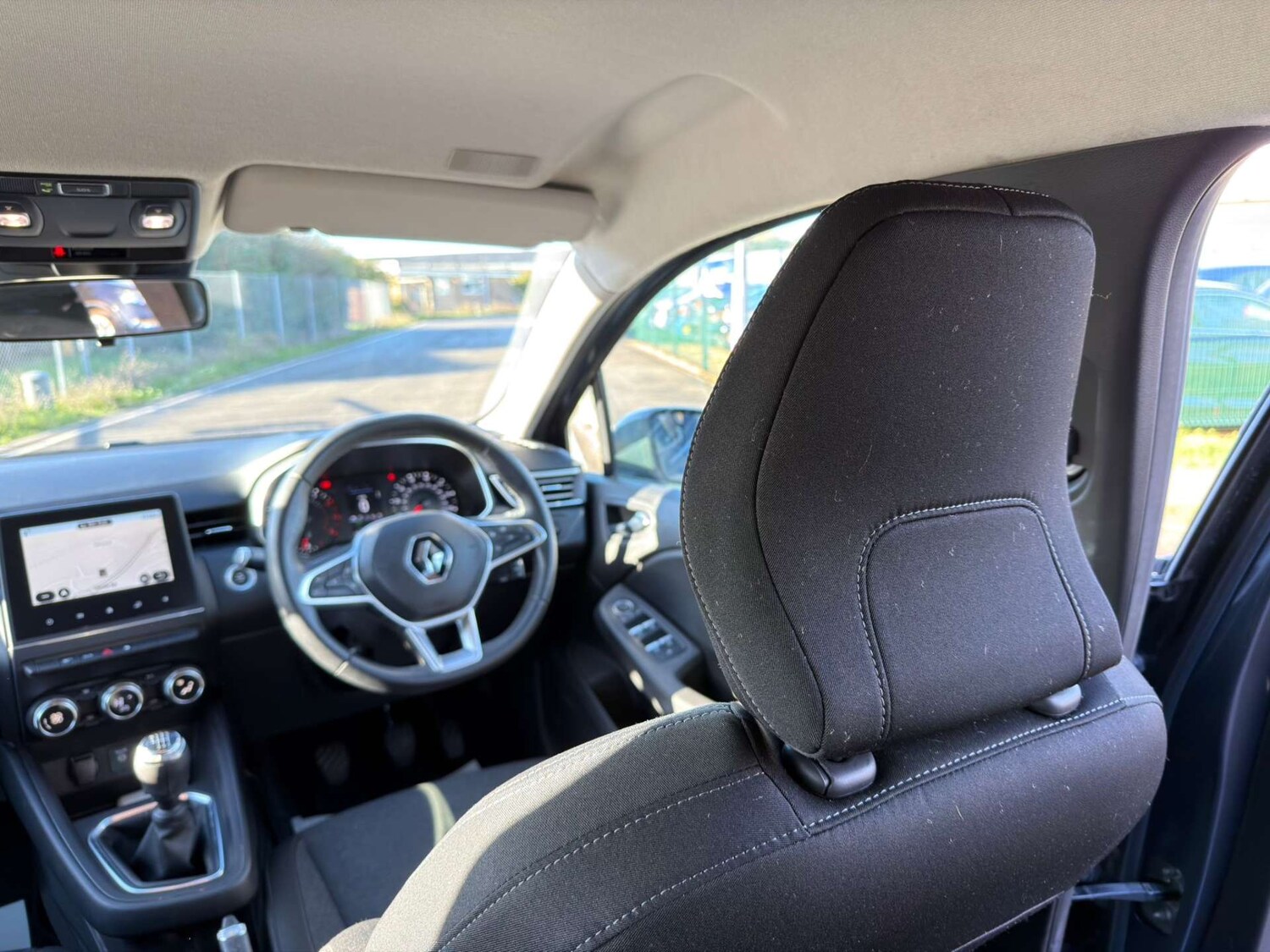 Used Renault Clio 2021 for sale - 77437702: Photo 96