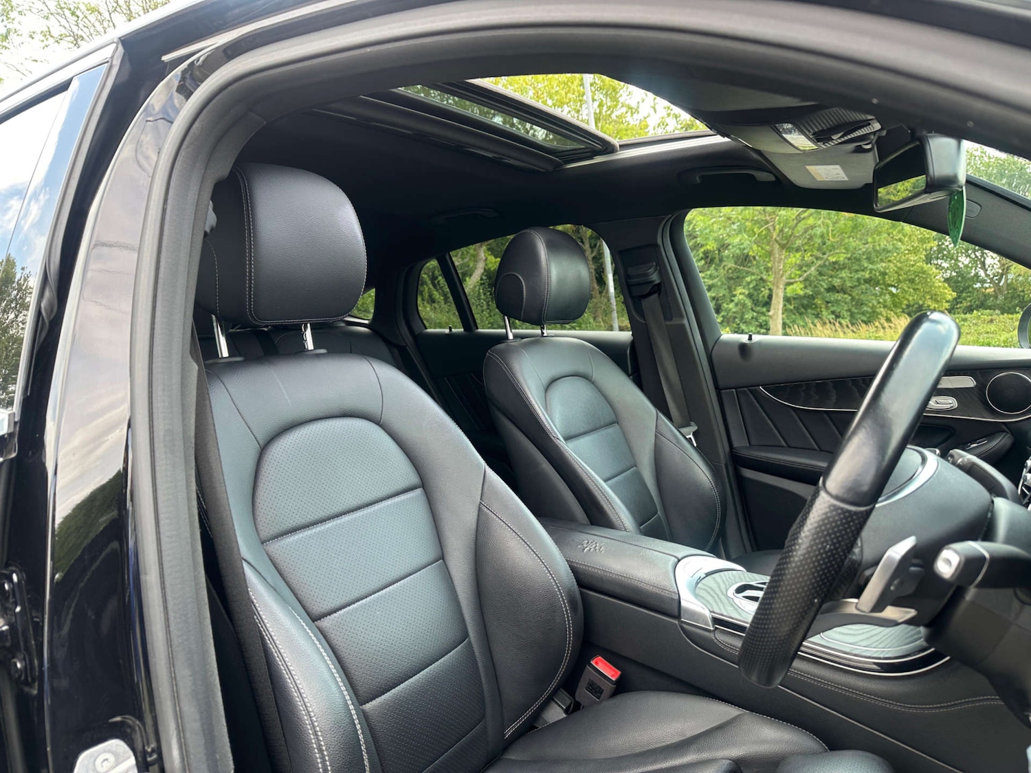 Used Mercedes-Benz GLC 2018 for sale - 77437714: Photo 17