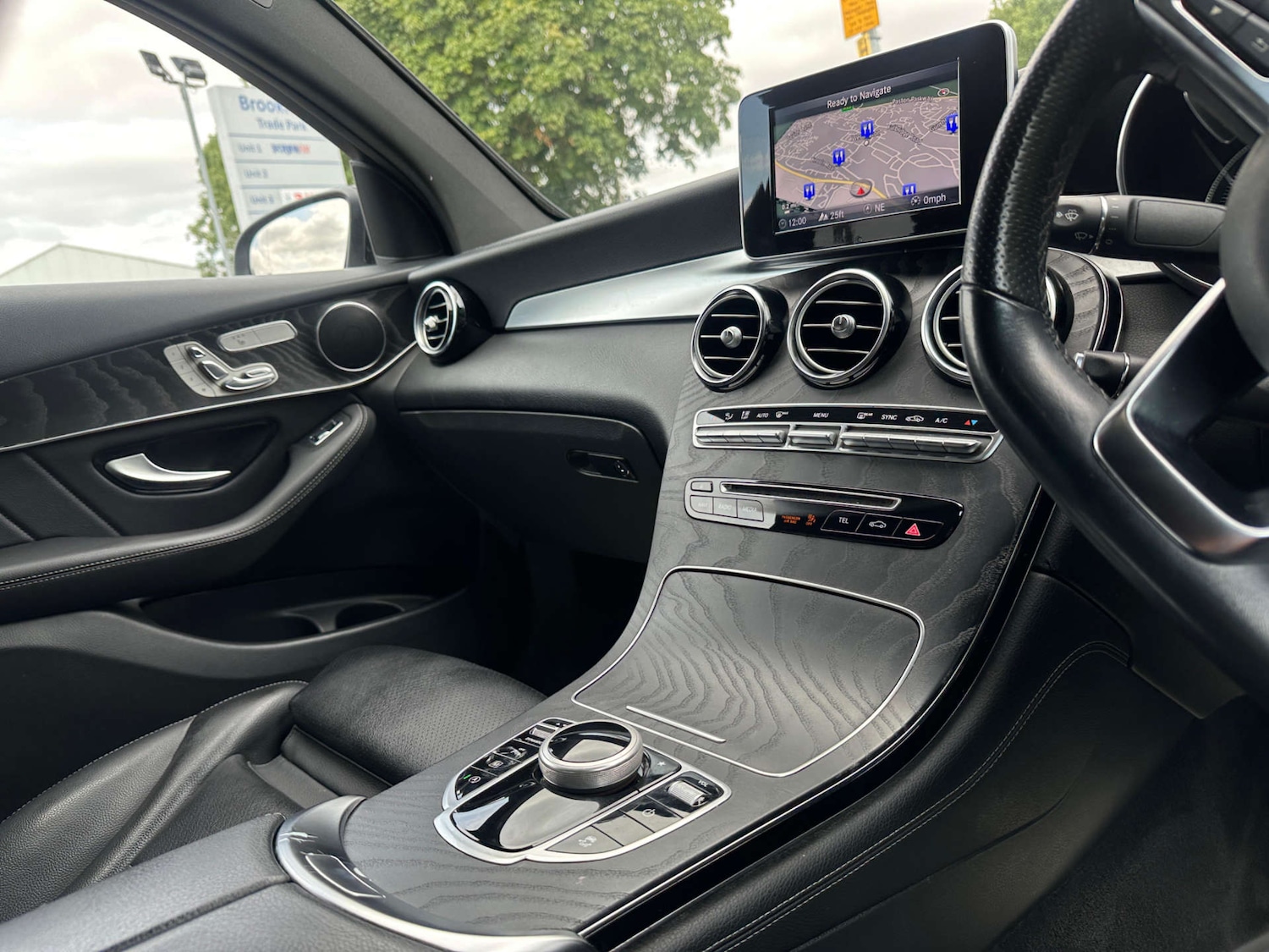 Used Mercedes-Benz GLC 2018 for sale - 77437714: Photo 20