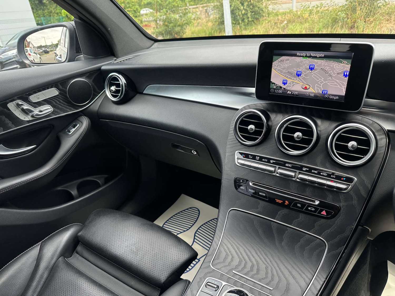 Used Mercedes-Benz GLC 2018 for sale - 77437714: Photo 23