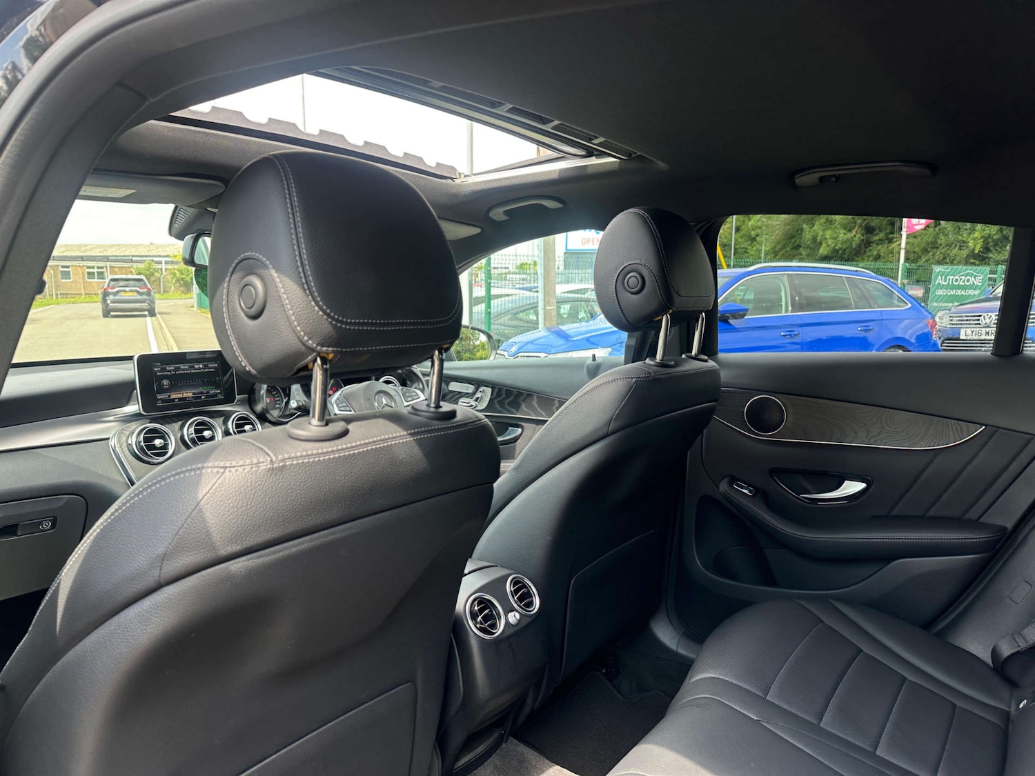 Used Mercedes-Benz GLC 2018 for sale - 77437714: Photo 34