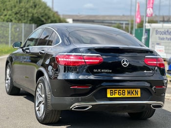 Used Mercedes-Benz GLC 2018 for sale - 77437714: Photo