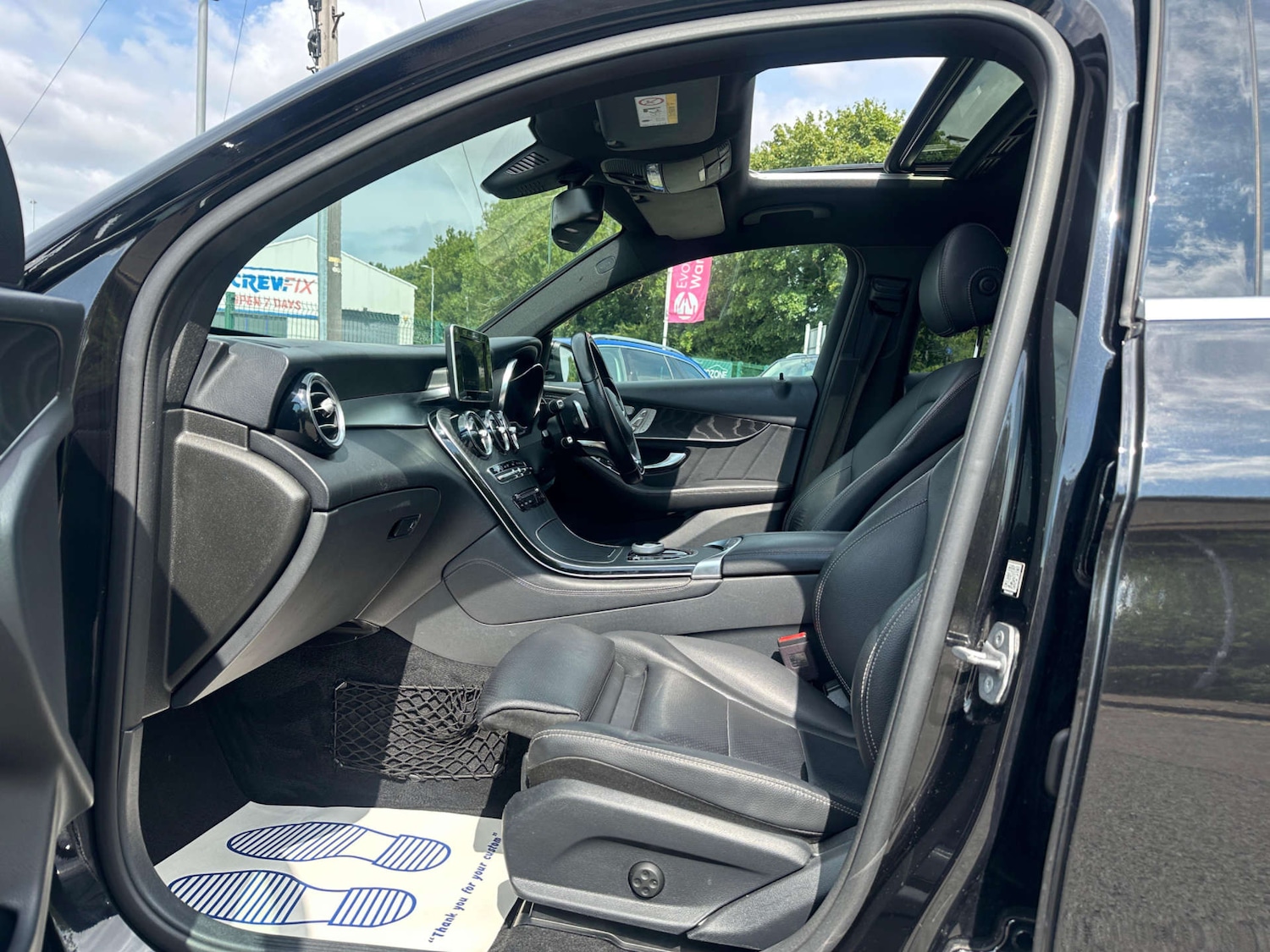 Used Mercedes-Benz GLC 2018 for sale - 77437714: Photo 80