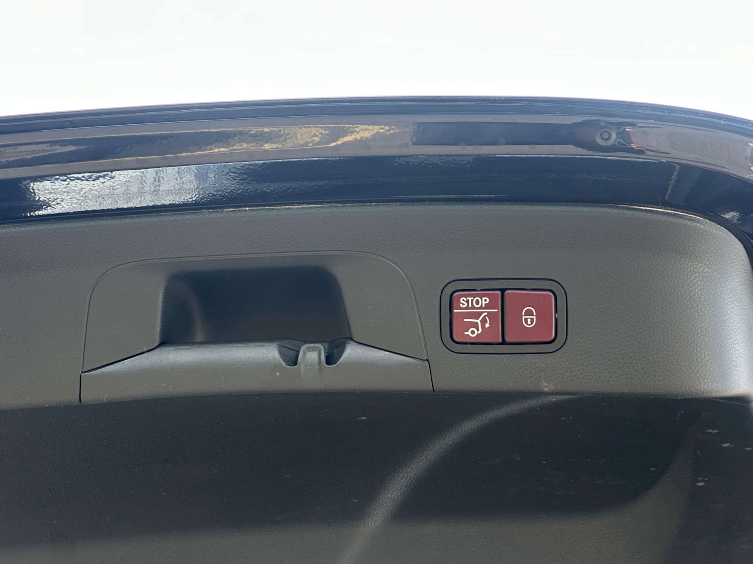 Used Mercedes-Benz GLC 2018 for sale - 77437714: Photo 90