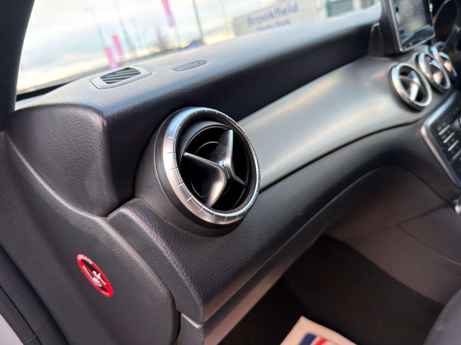 Used Mercedes-Benz CLA 2015 for sale - 77437514: Photo 40