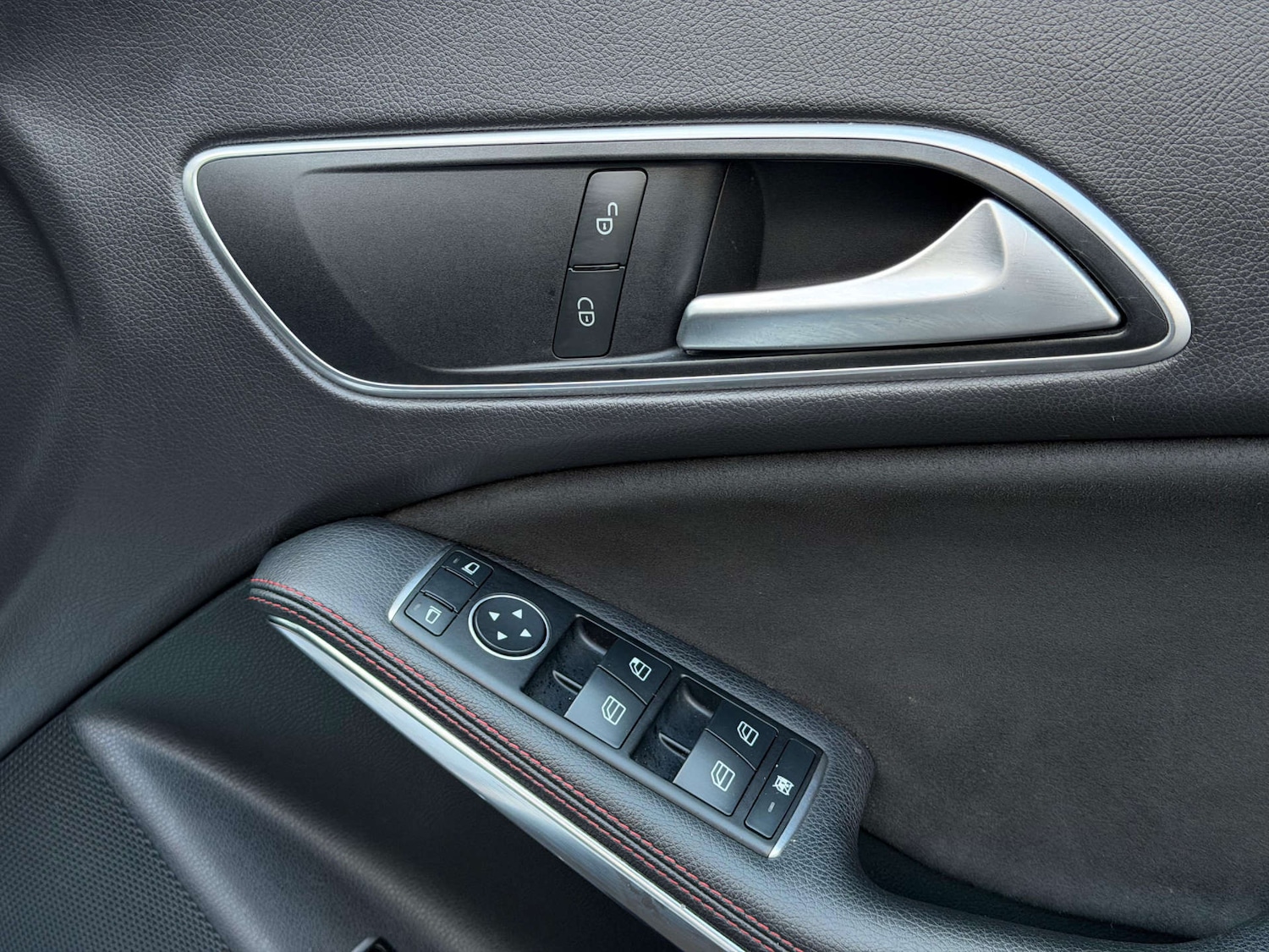 Used Mercedes-Benz CLA 2015 for sale - 77437514: Photo 42