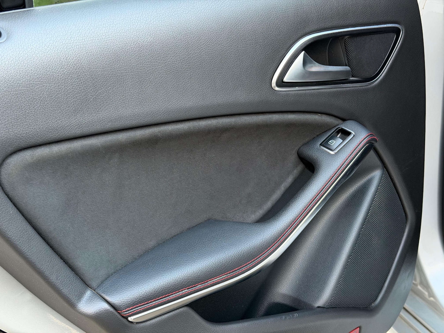 Used Mercedes-Benz CLA 2015 for sale - 77437514: Photo 45