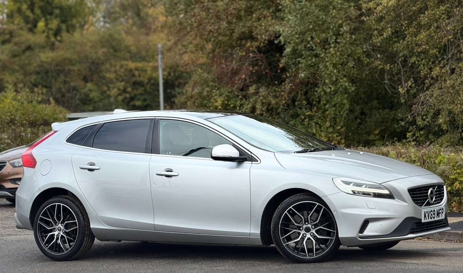 Used Volvo V40 2019 for sale - 77437698: Photo 13