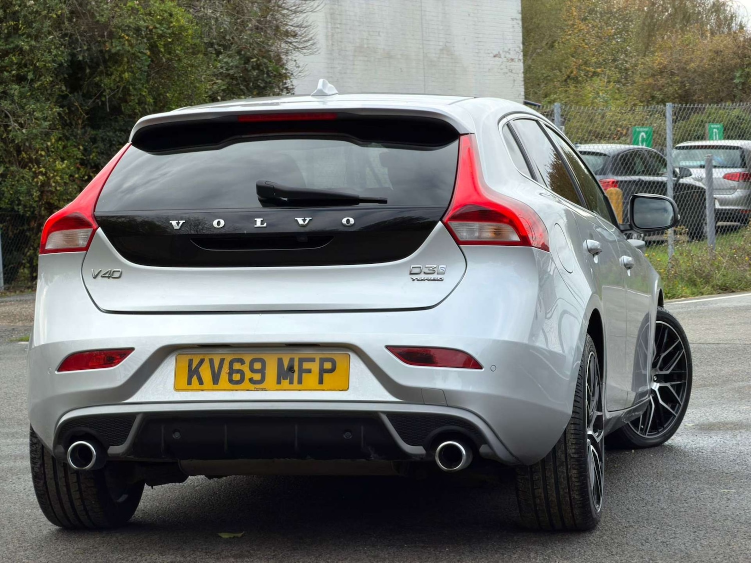 Used Volvo V40 2019 for sale - 77437698: Photo 15