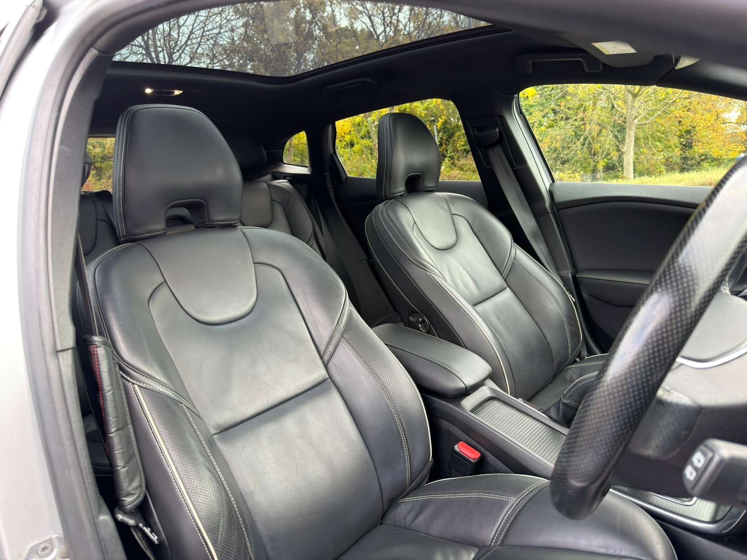 Used Volvo V40 2019 for sale - 77437698: Photo 17