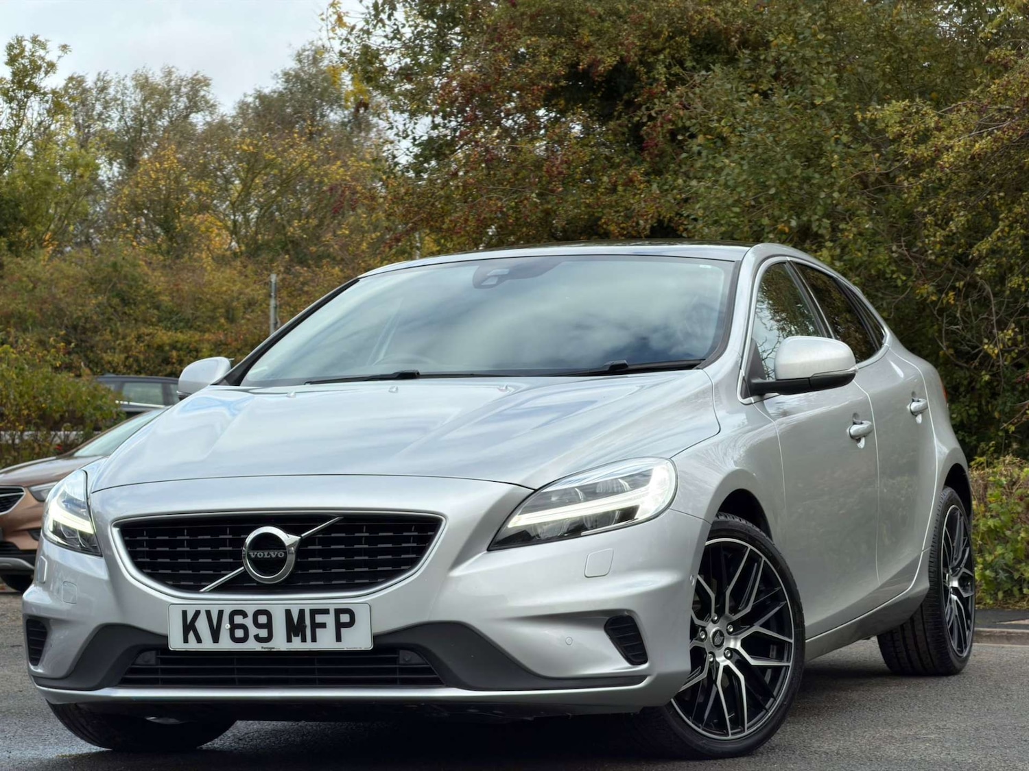 Used Volvo V40 2019 for sale - 77437698: Photo 3