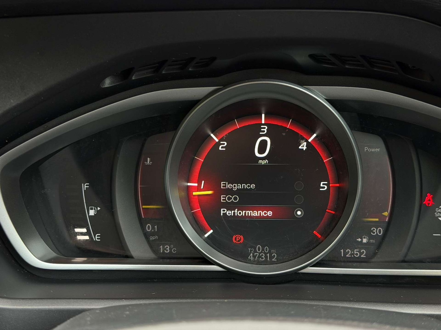 Used Volvo V40 2019 for sale - 77437698: Photo 40