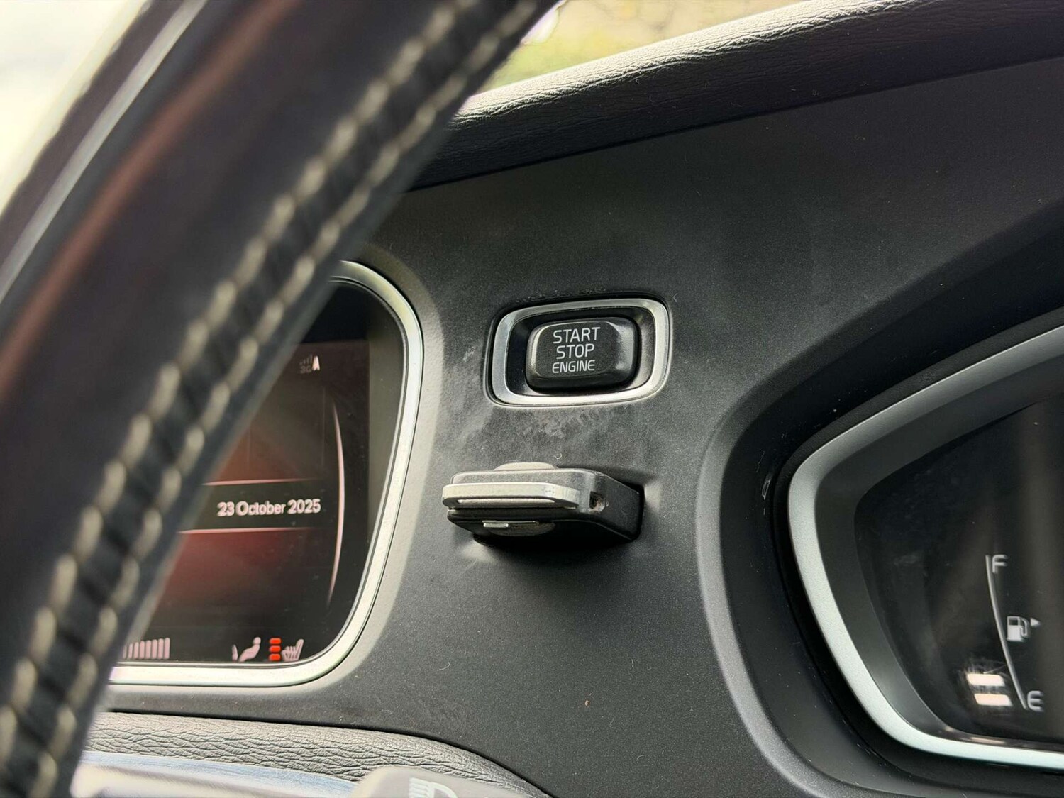 Used Volvo V40 2019 for sale - 77437698: Photo 53