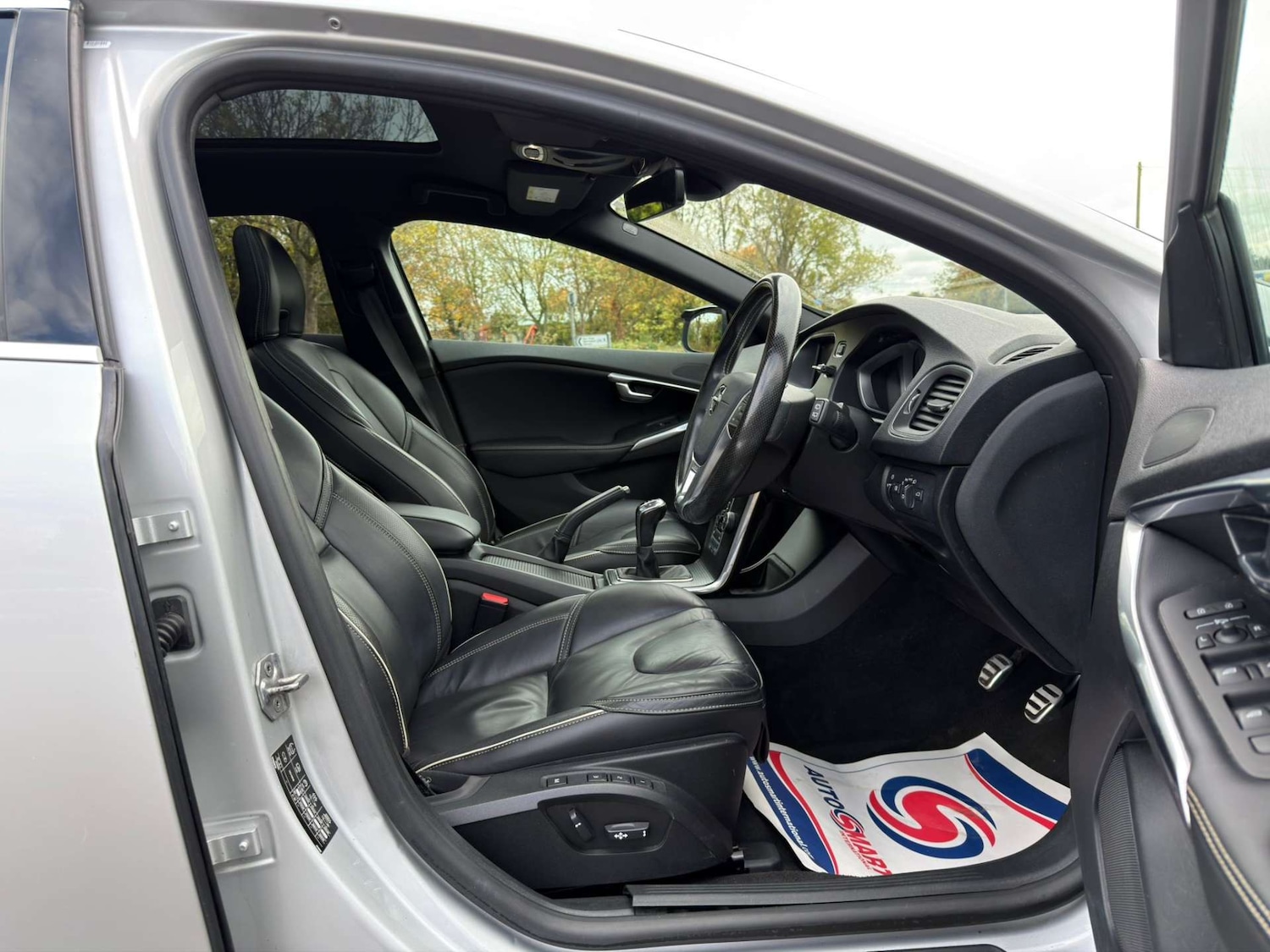 Used Volvo V40 2019 for sale - 77437698: Photo 80