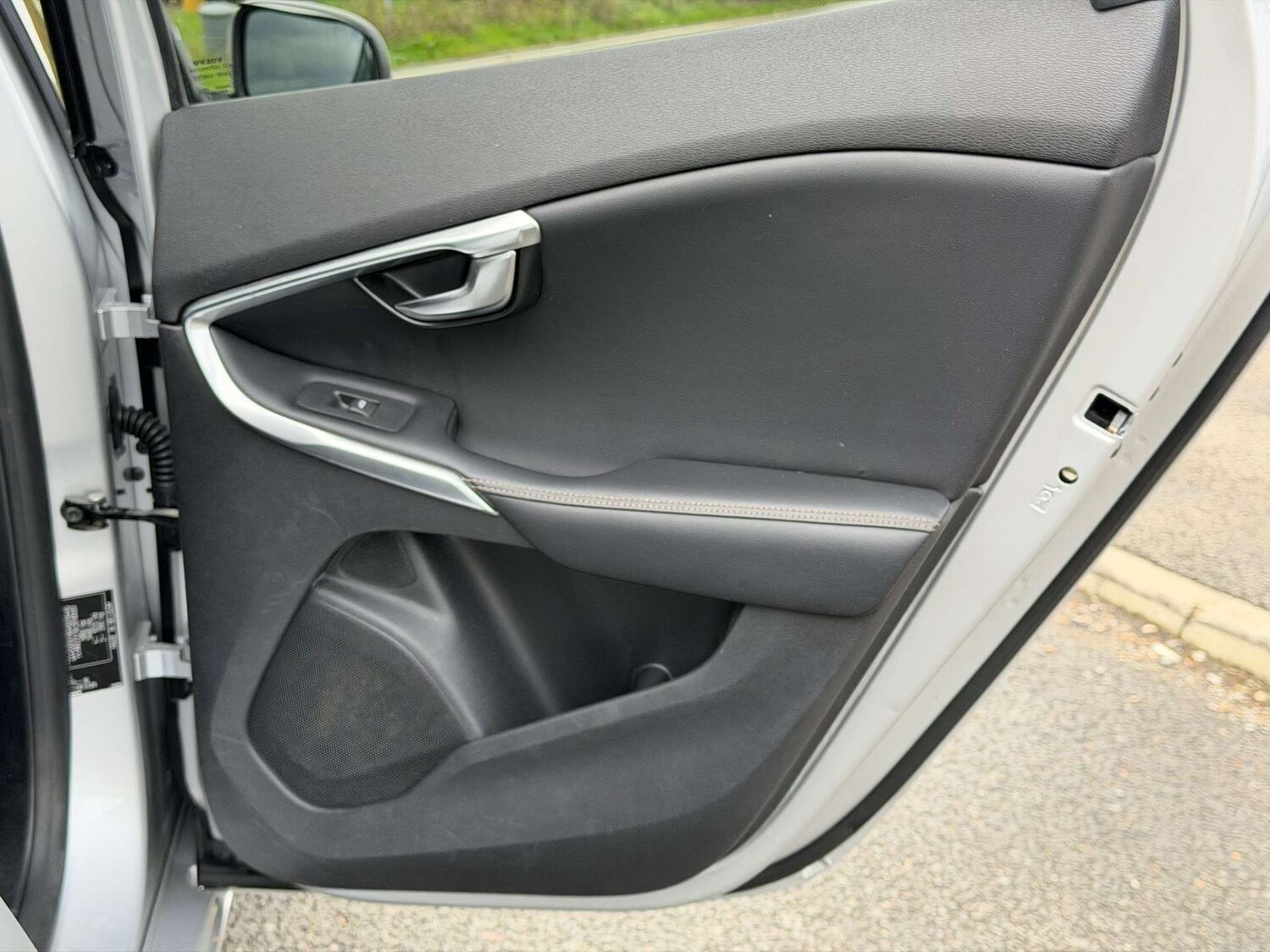 Used Volvo V40 2019 for sale - 77437698: Photo 86