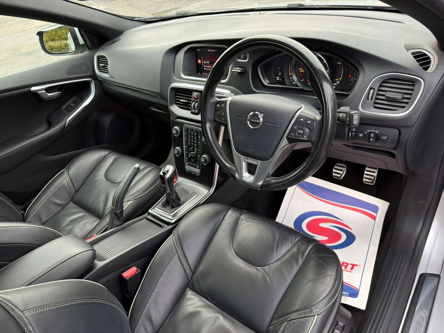 Used Volvo V40 2019 for sale - 77437698: Photo 98