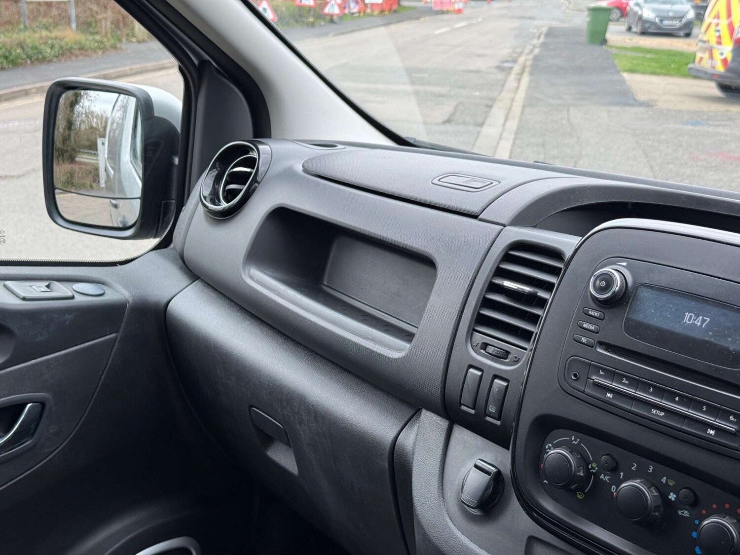 Used Vauxhall Vivaro 2018 for sale - 77437498: Photo 46