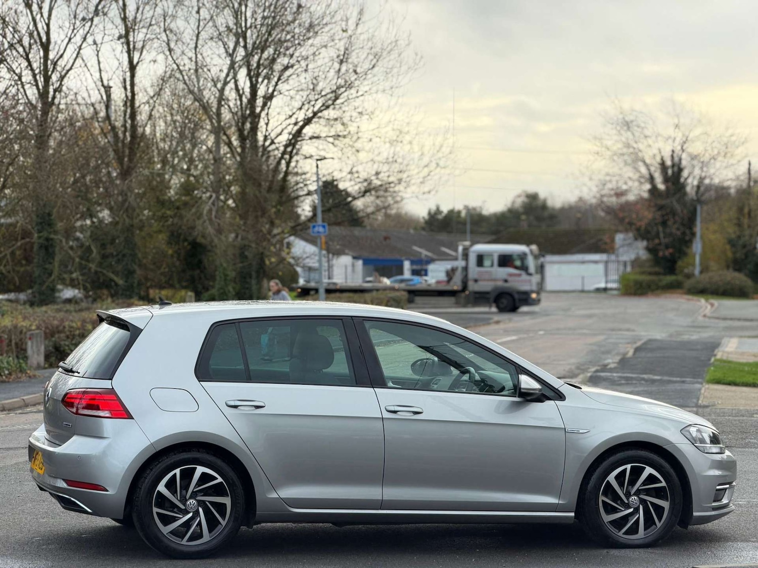 Used Volkswagen Golf 2019 for sale - 77437639: Photo 16