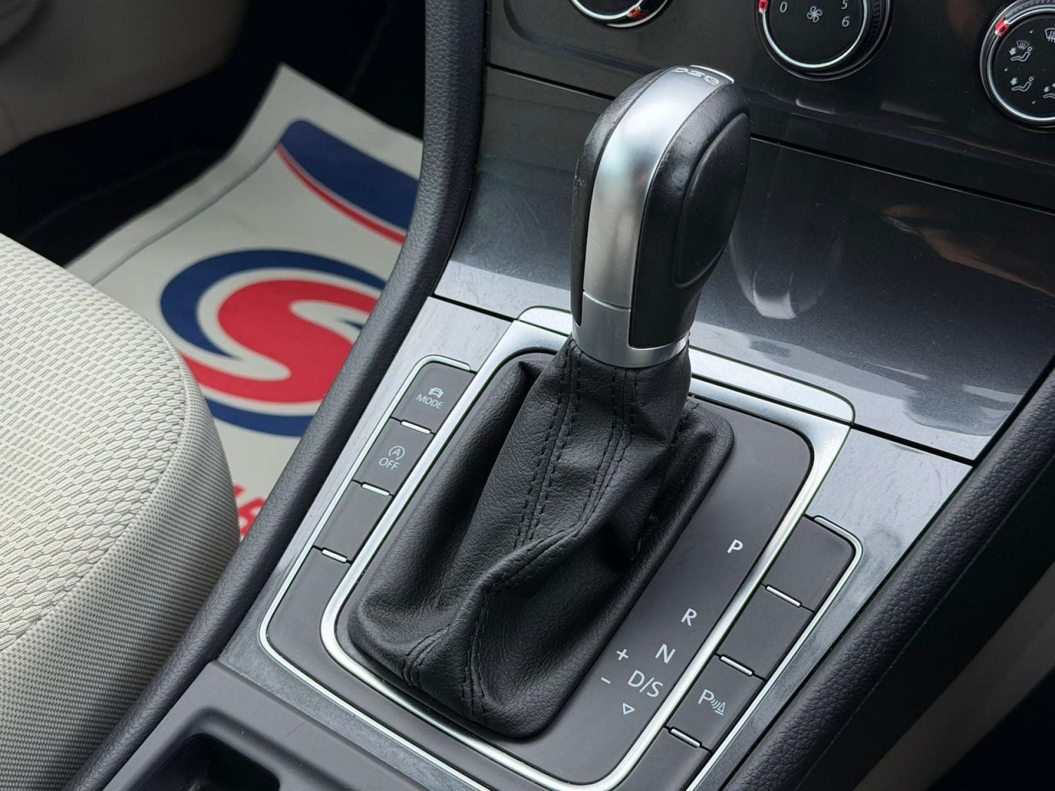 Used Volkswagen Golf 2019 for sale - 77437639: Photo 28