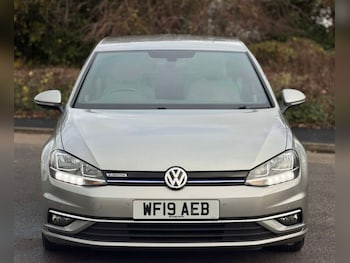 Used Volkswagen Golf 2019 for sale - 77437639: Photo