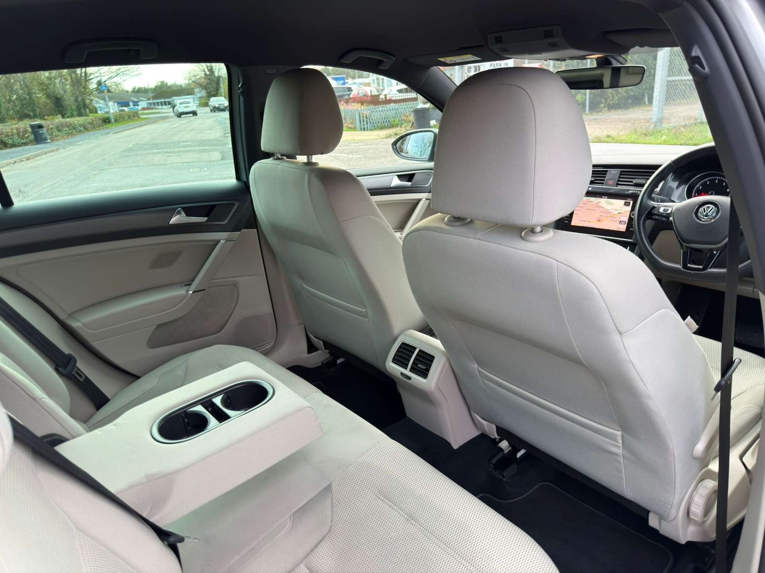 Used Volkswagen Golf 2019 for sale - 77437639: Photo 30