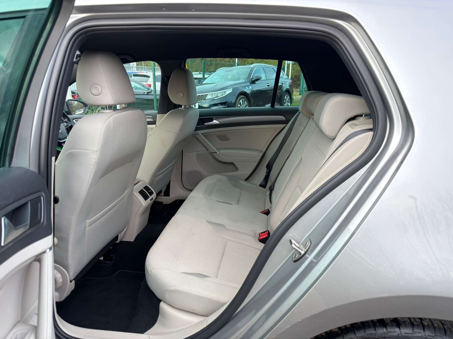 Used Volkswagen Golf 2019 for sale - 77437639: Photo 34