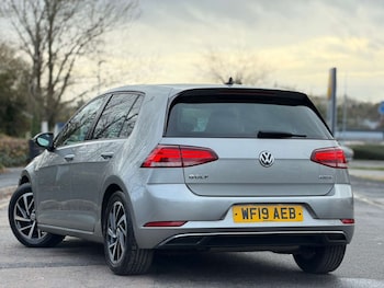 Used Volkswagen Golf 2019 for sale - 77437639: Photo