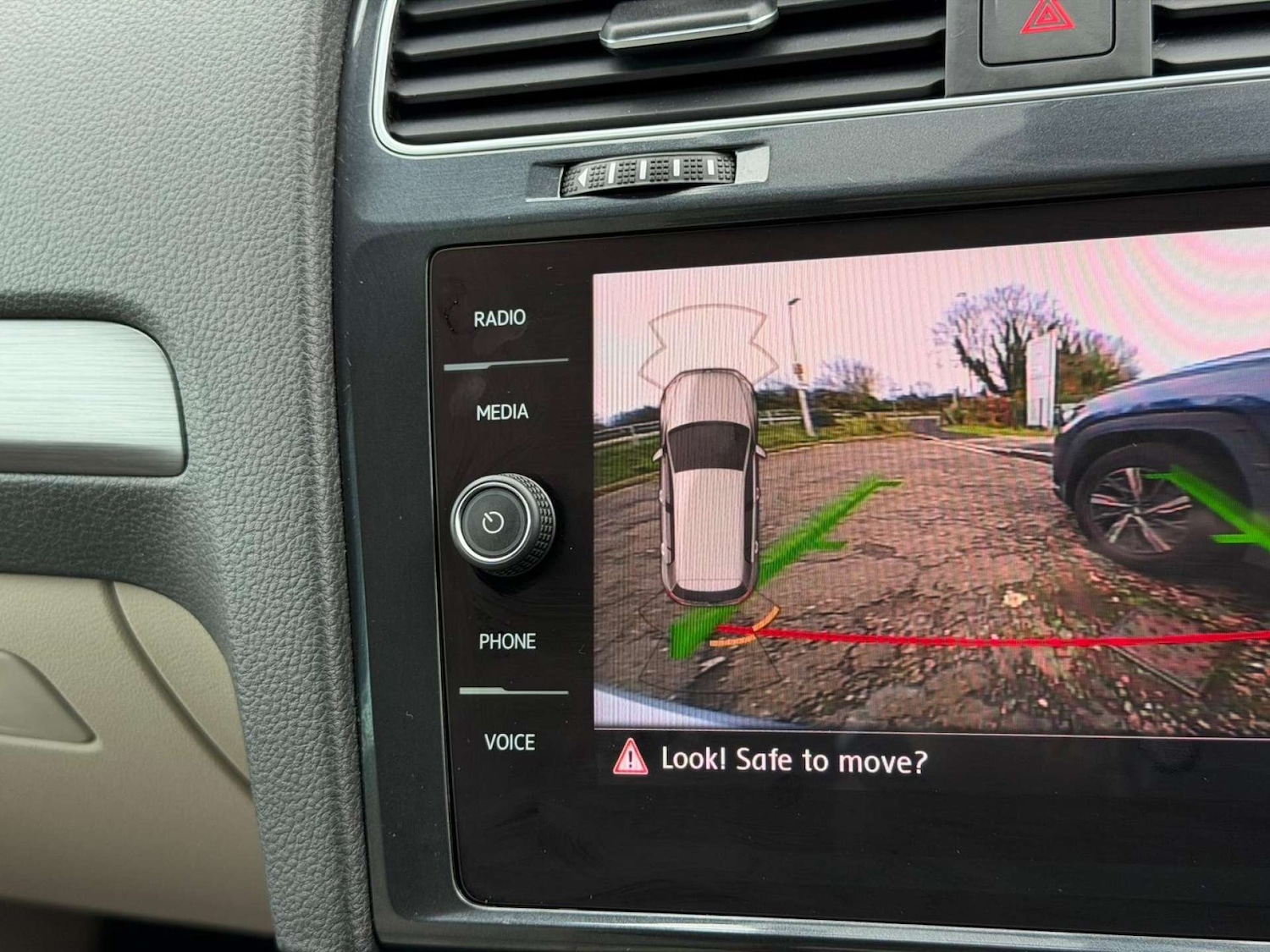 Used Volkswagen Golf 2019 for sale - 77437639: Photo 55