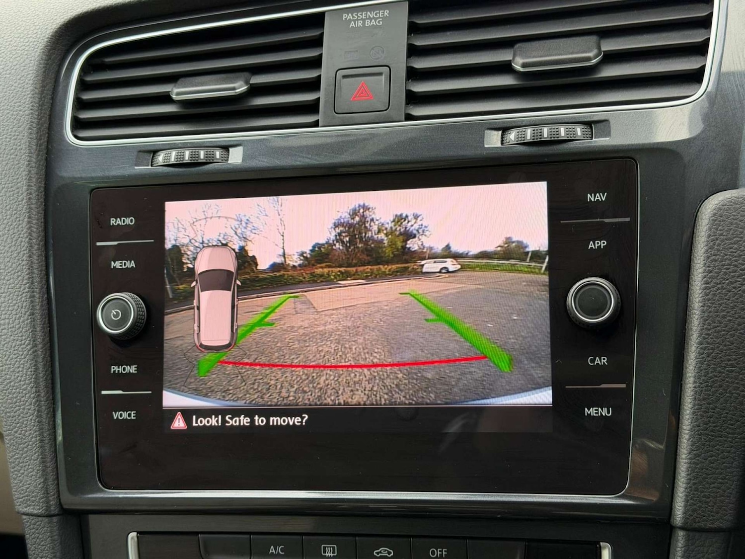 Used Volkswagen Golf 2019 for sale - 77437639: Photo 56